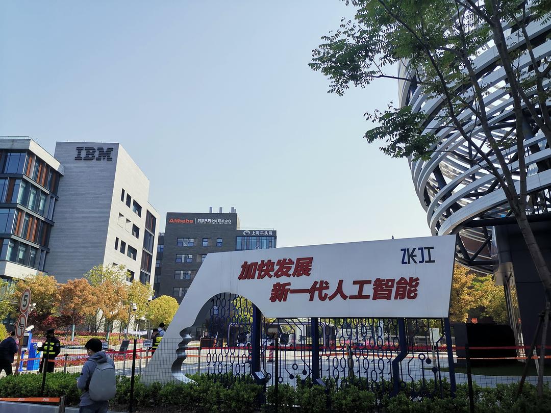 武汉服务器维修_捷达闭锁器维修_武汉水电维修上门维修
